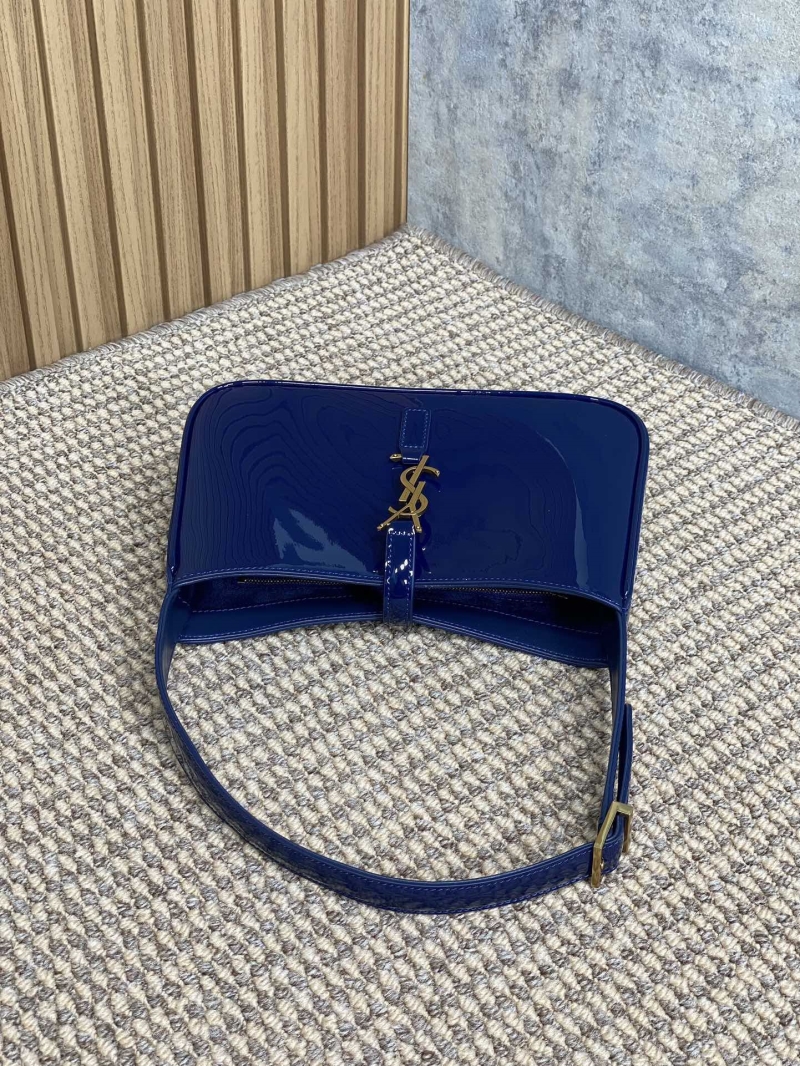 Y51 hobo bags